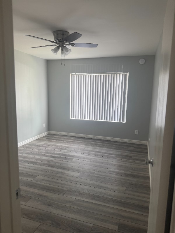 Photo - 8757 Owensmouth Ave Unit 9