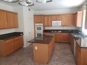 Photo - Large 4 BR + Office/Den in Gated Comunity - South Temecula