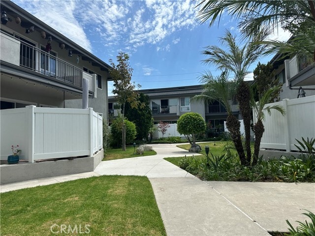 Photo - 1745 Maple Ave Condo Unit 69
