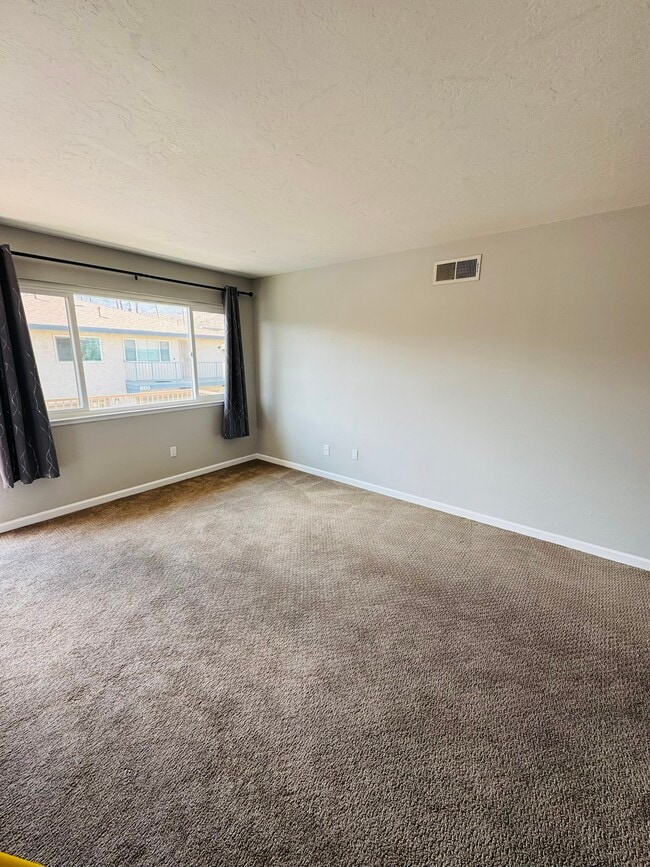 Photo - 72685 Raven Rd