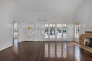 Photo - 1107 Superba Ave