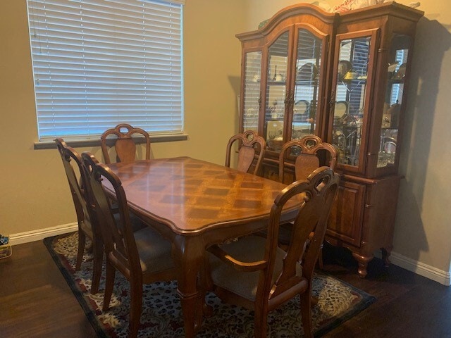 Photo - 2568 Rochelle Ave