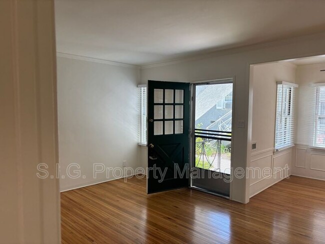 Building Photo - 1605 N Verdugo Rd Rental