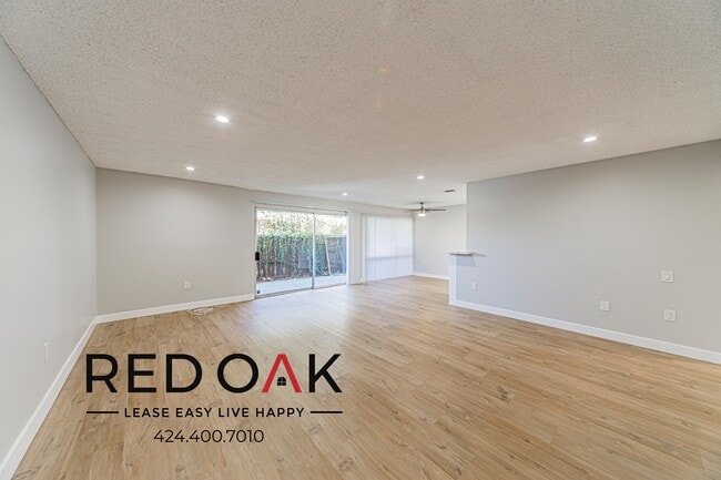 Photo - 15101 Magnolia Blvd Unit F7