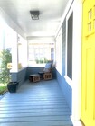 Dreamy front porch - 232 Market St House