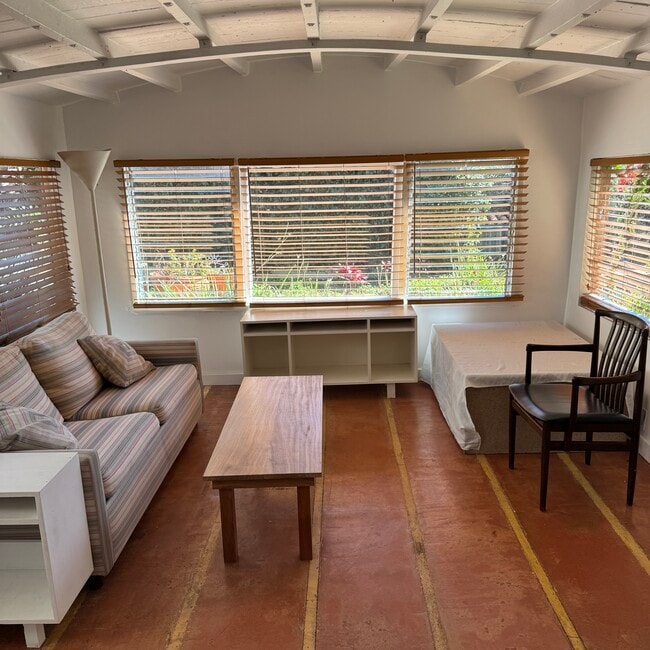 Photo - 3633 Mountain View Ave Unit A