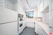 Photo - 1411 Hayworth Ave Condo