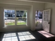 Photo - 2121 W Palmyra Ave Unit B