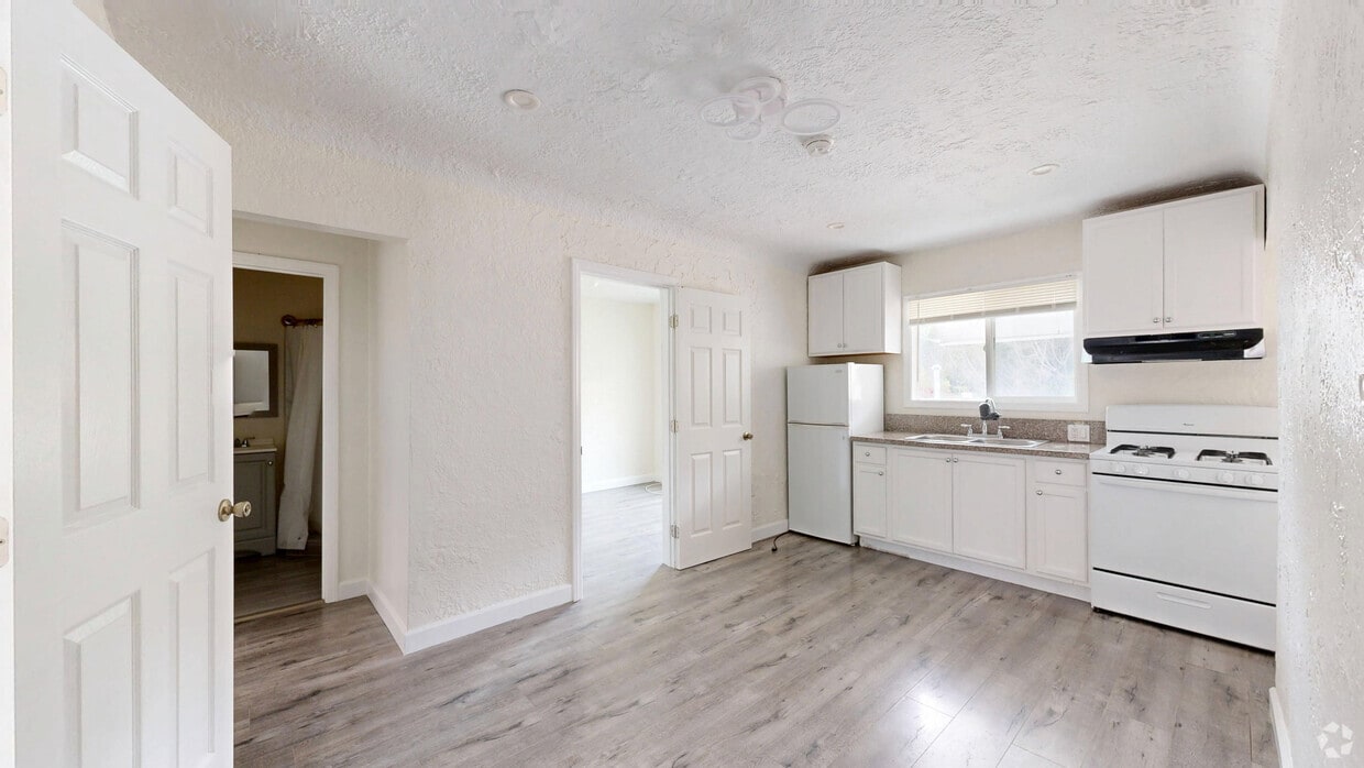 3D Tour - Lexington Ave