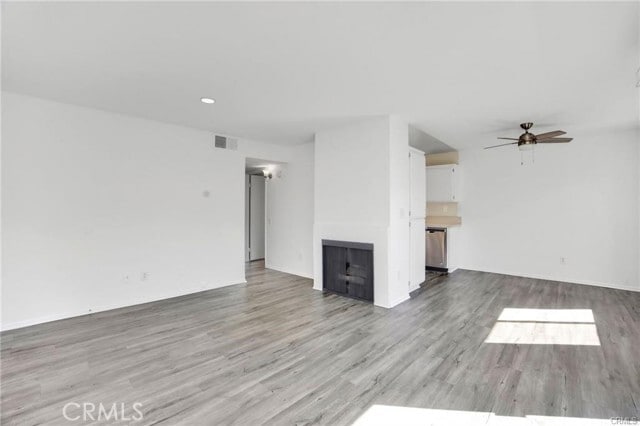 Building Photo - 4406 Cahuenga Blvd Unit 203A