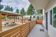 Photo - XL Studio - Newly renovated with large wal... Apartment Unit 683 Large STUDIO