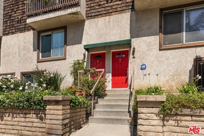 Photo - 4660 Coldwater Canyon Ave