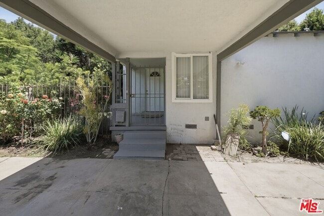Photo - 2938 Kansas Ave
