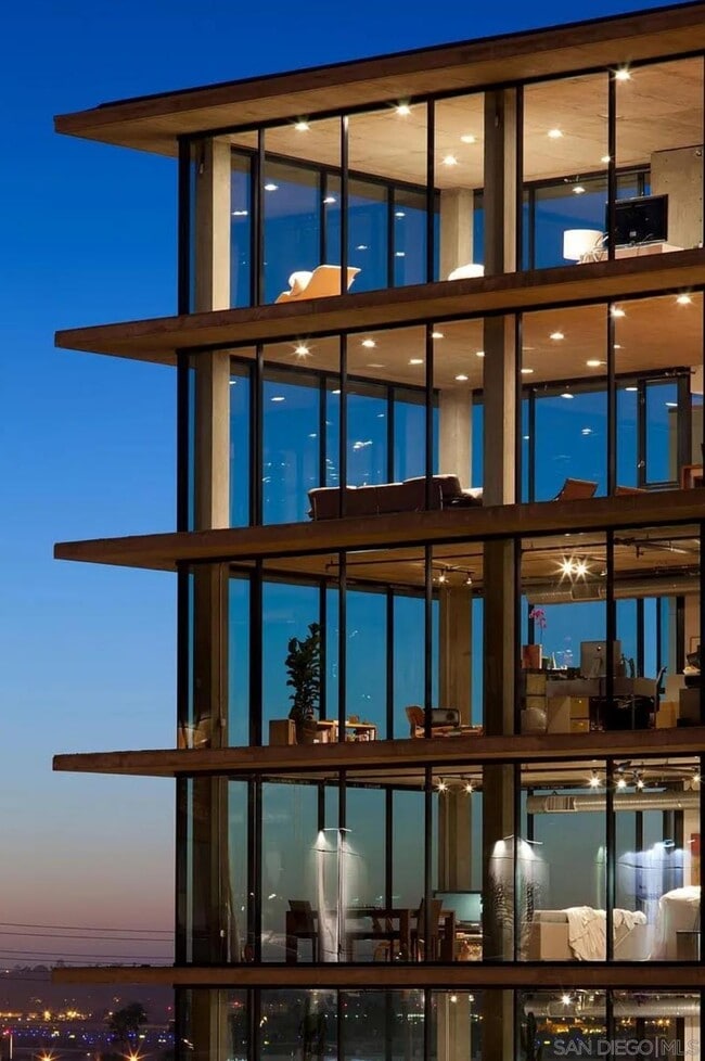 Photo - 750 W Fir St Unit PH