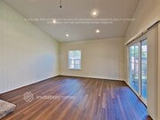 Photo - 7000 Comanche Ave House