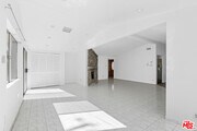 Photo - 20500 Archwood St House