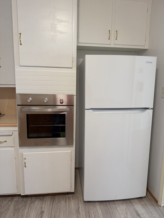 Photo - 330 E Fairview Ave Unit 4