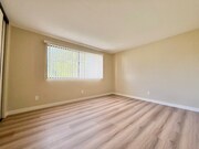 Photo - 14544 Burbank Blvd Unit 5