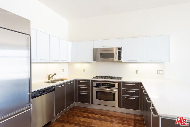 Photo - 801 S Grand Ave Unit 1506