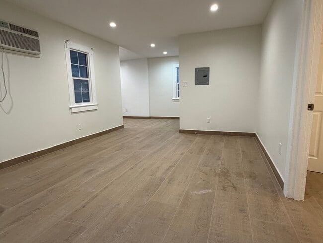 Living Room - 14224 Friar St