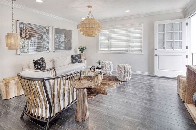 Photo - 705 Larkspur Ave