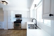 Photo - 719 Esther Way Unit 1