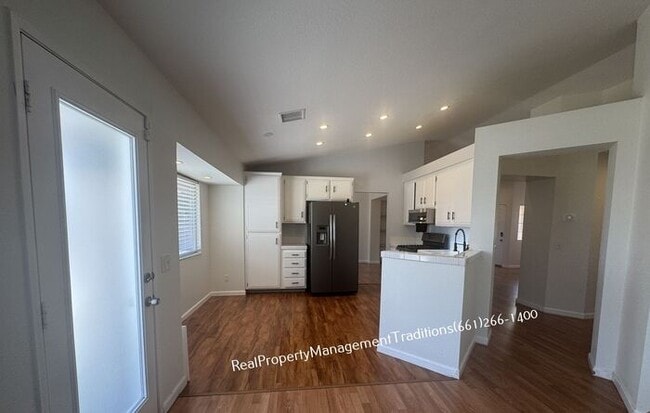 Photo - 3Bed+2 Bath Rancho vista Home