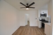 Photo - 14142 Victory Blvd Apartment Unit 225
