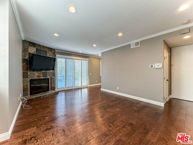 Photo - 8701 Falmouth Ave Unit 102