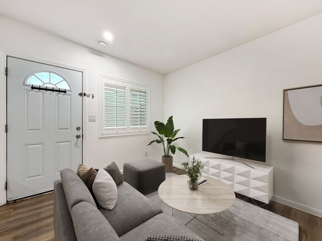 Photo - 39572 Armfield Ave