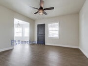 Photo - 4465 32nd St