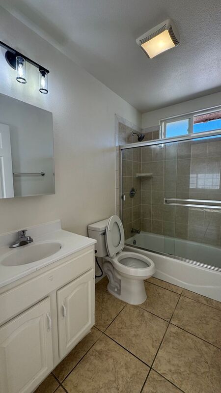 Photo - 257 E Plymouth St