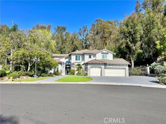Building Photo - 26612 Royale Dr