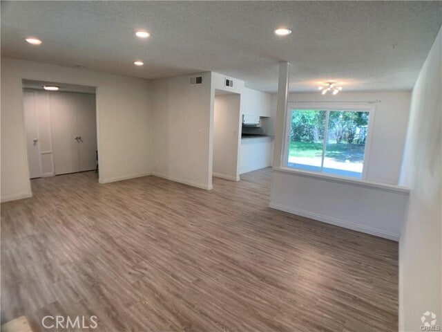 Building Photo - 3151 Newell Dr Rental