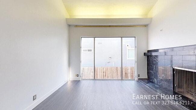 Photo - 14335 Huston St Unit 113