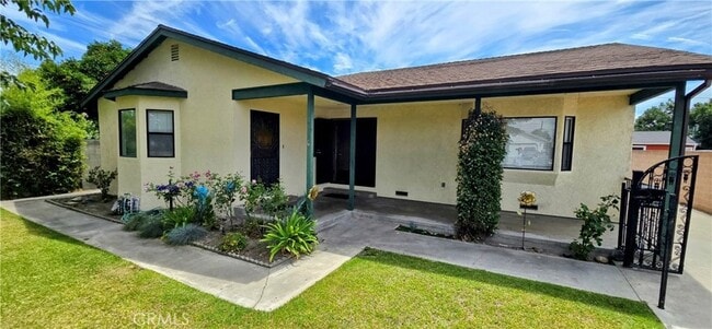 Photo - 8730 6th St House