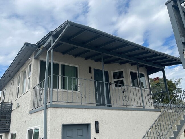 52ND ST - 52ND ST Apartment Unit 3804 #2