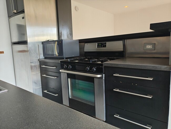 Photo - 252 3rd Ave Unit 252