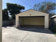 Photo - 430 E 83rd St