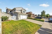Photo - 6637 Alberta Pl
