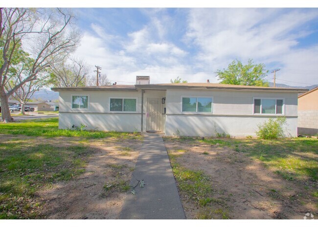 Building Photo - 496 W 48th St Rental