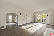 Photo - 428 S Bedford Dr