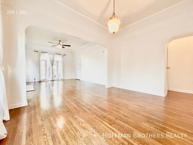 Photo - 1306 1/2 S Cloverdale Ave