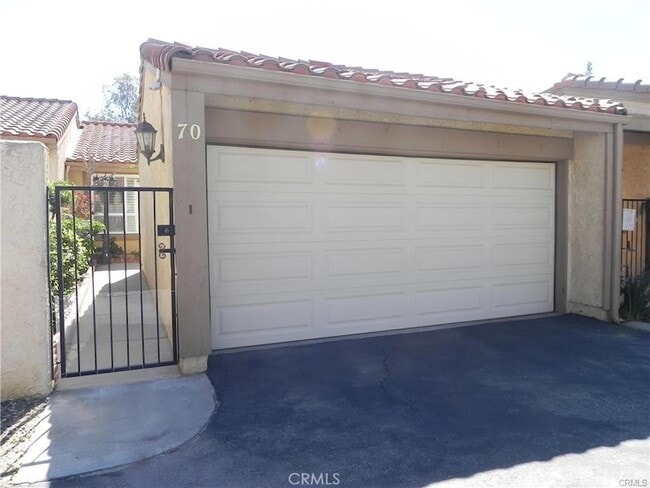 Photo - 19501 Rinaldi St Townhome