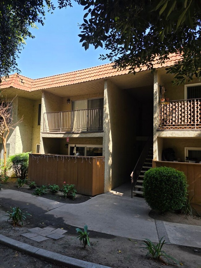 Renovated upstairs 2 bedroom 2 bath condo ... - Renovated upstairs 2 bedroom 2 bath condo ...