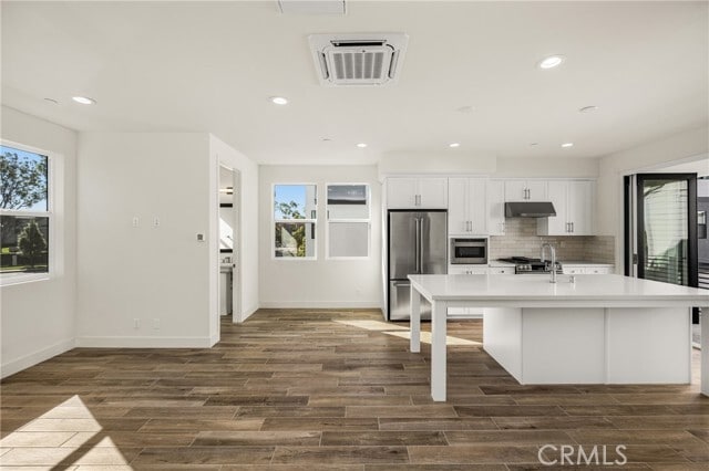 Photo - 19031 Main St