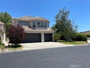 Photo - 28 Lawnridge House
