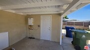 Photo - 10323 Samoa Ave