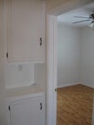 Hallway Nook - 5592 Kinston Ave Unit 5592