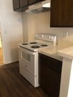 Stove included - Madison Luxury Apartments